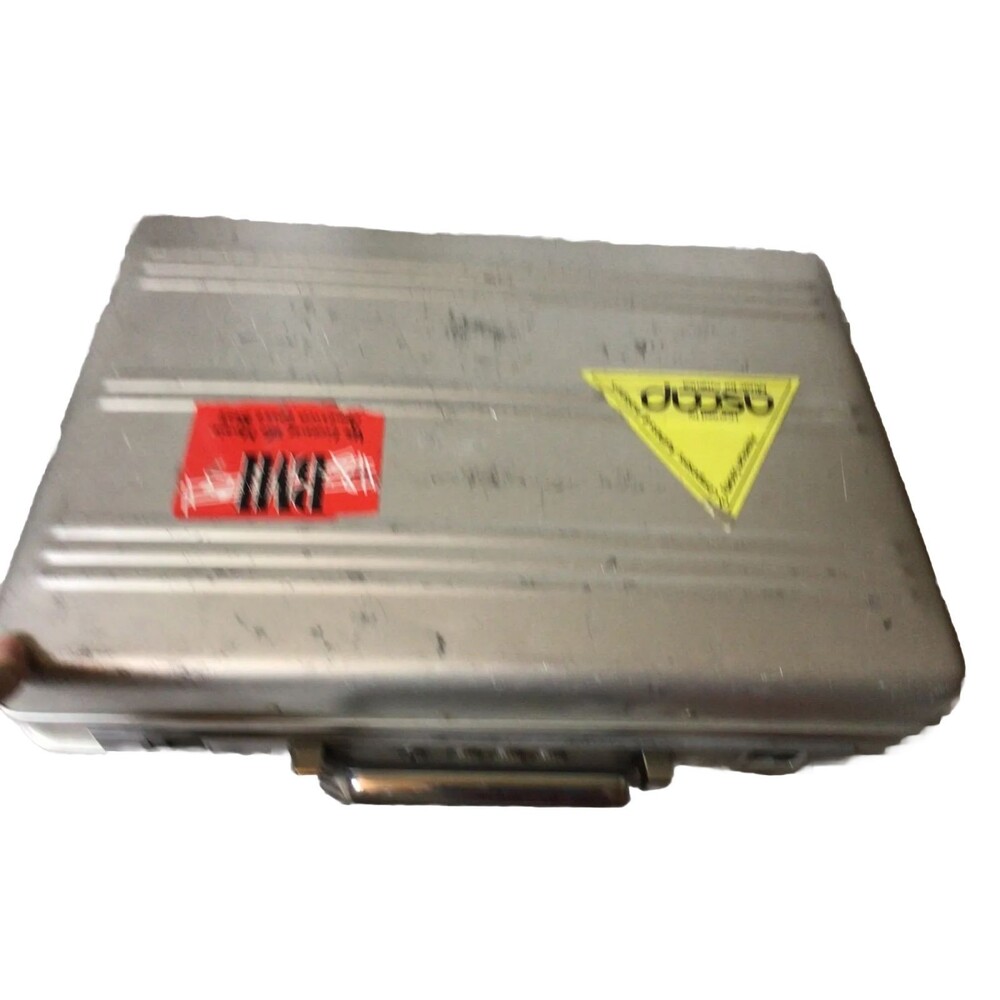 Telex FMR-10 Clear ScanWireless Microphone Receiver With Metal Carry Case